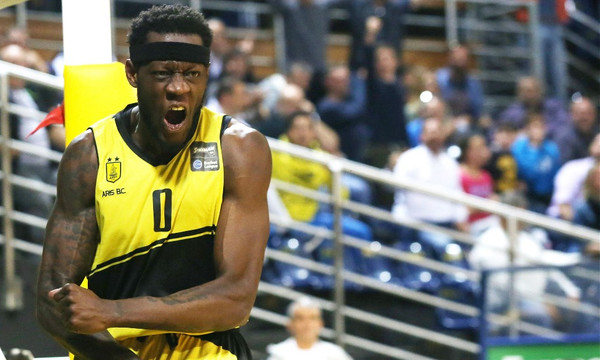  Άρης: Μόνο με θαύμα ο Τζάκσον!