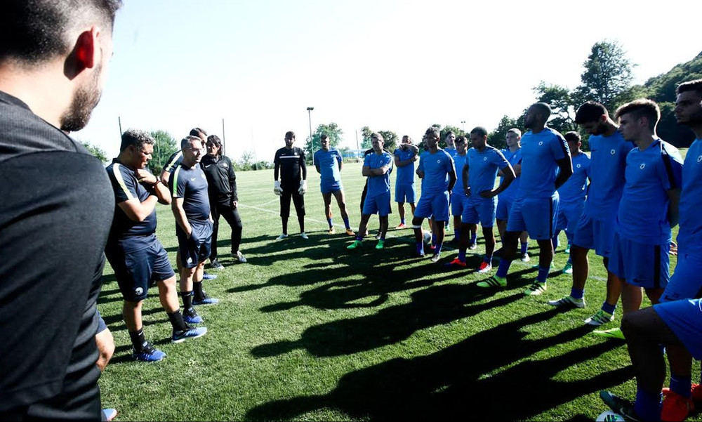  Ατρόμητος: Φιλικά αλά Super League