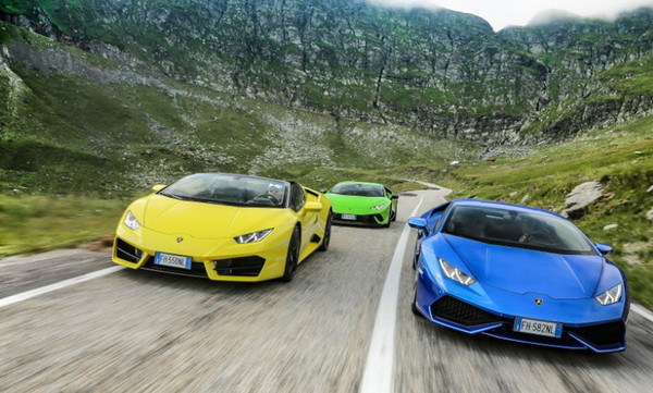 Έξι Lamborghini κάνουν κουμάντο στα Καρπάθια