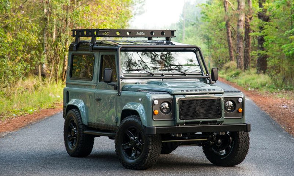 Πώς σου φαίνεται το τερατάκι της Land Rover;