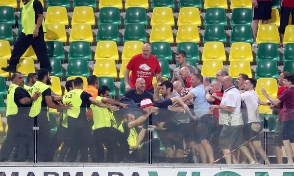 Europa League: Δύο τραυματίες από επεισόδια οπαδών της Αμπερντίν στην Κύπρο