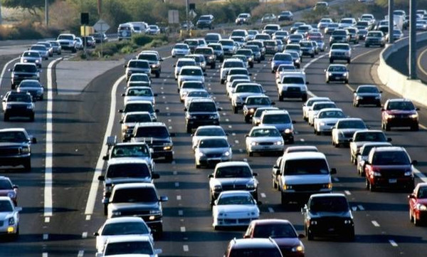 Τέλη κυκλοφορίας 2018: Ποιοι θα έχουν αυξήσεις - Κυβισμός, παλαιότητα και ρύποι καθορίζουν τα τέλη