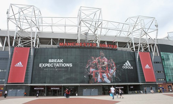 Τρελά χρήματα ζητούν οι Γκλέιζερ για το 2% των μετοχών της Γιουνάιτεντ