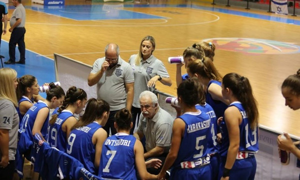 Ελλάδα-Ισλανδία 59-30: Ζευγάρωσε τις νίκες η «γαλανόλευκη»