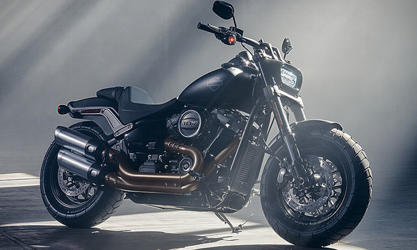Χαζέψαμε λίγο με το νέο επιθετικό λουκ της Harley Davidson