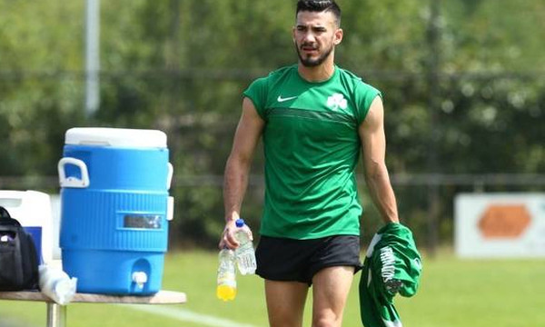 Έλληνας κι ο Βιγιαφάνιες!