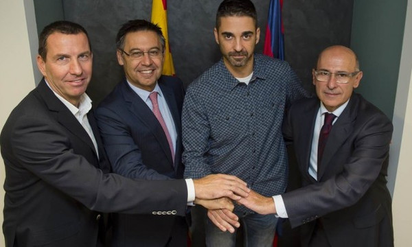  ΕΠΟΣ: Ο Ναβάρο υπέγραψε για δέκα χρόνια στην Μπαρτσελόνα!