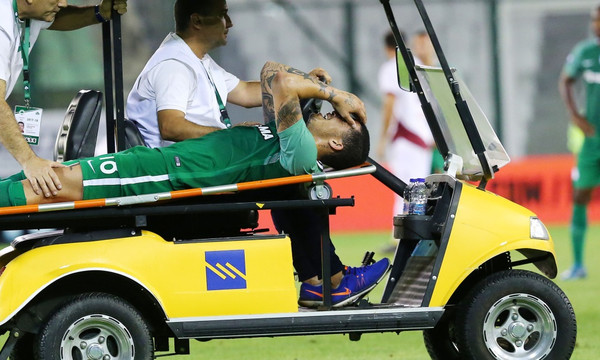 Τα κλάματα του Λουτσιάνο και οι φόβοι για ρήξη χιαστών (pics)