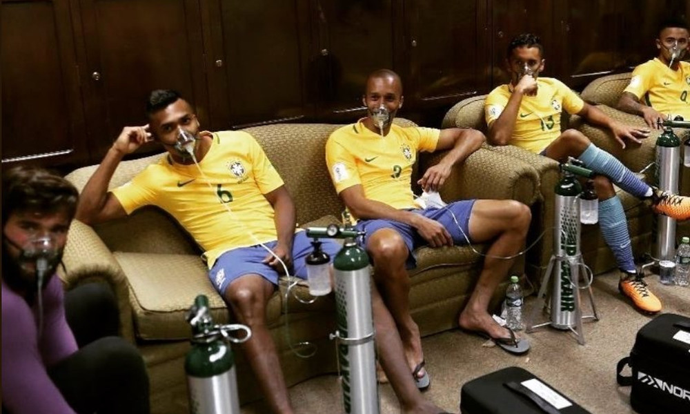 Απίστευτο! Οι παίκτες της Βραζιλίας με μάσκες οξυγόνου μετά τη Βολιβία! (photos)