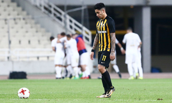 Η ΑΕΚ έχει ένα θέμα να λύσει και όσο δεν το κάνει της κοστίζει