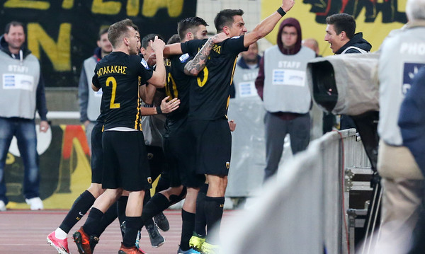 Πού βρήκε λεφτά η ΑΕΚ και πληρώνει συμβόλαια και μεταγραφές;