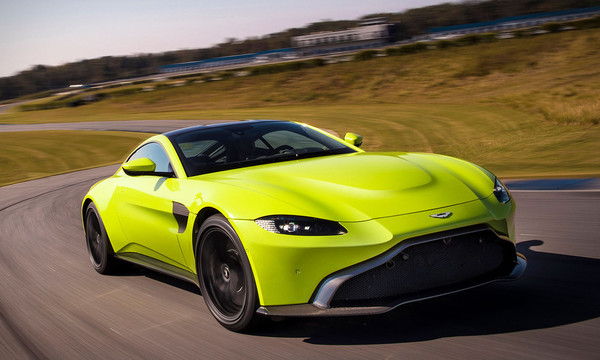 Πώς μεγάλωσες έτσι βρε Aston Martin;