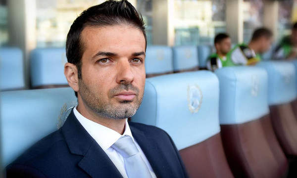 Ο μεγαλύτερος επαγγελματίας Παπατζής του κόσμου όλου