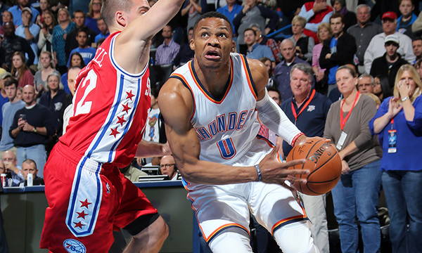 NBA: Οι «Κεραυνοί» πήραν την επική ματσάρα στη Φιλαδέλφεια! (videos)