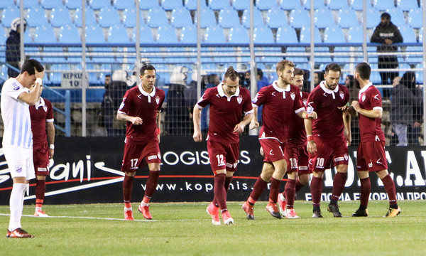 Λαμία-ΑΕΛ 0-2: Μεγάλο «διπλό» με Nτέλεσιτς!