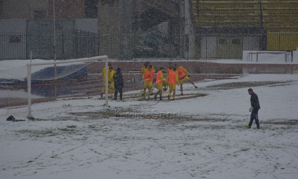 Football League: Αναβολή λόγω χιονιού για Αναγέννηση Καρδίτσας και Σπάρτη! (photos)