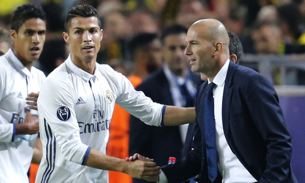 Έχασε το «clasico» αλλά… κερδίζει παίκτες η Ρεάλ Μαδρίτης