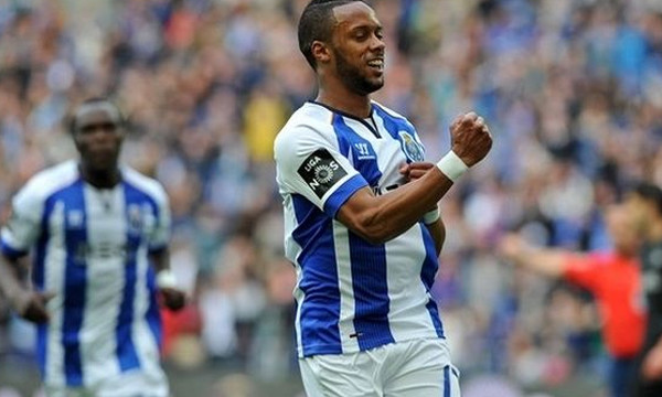 ΑΕΚ: Εξελίξεις με Ερνάνι