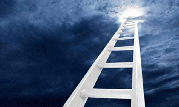 Το site που προέβλεψε 17 θανάτους το 2017 έβγαλε τη λίστα για το 2018