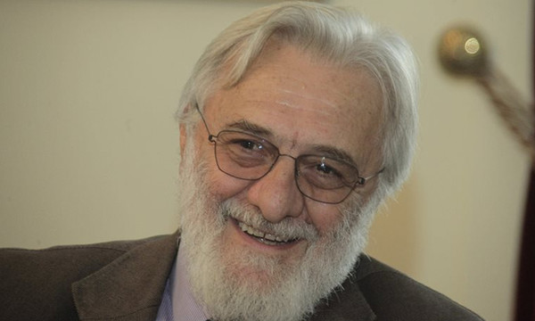 Γιάννης Σμαραγδής: Γιατί ενοχλήθηκε από τις αρνητικές κριτικές για τον «Καζαντζάκη»;
