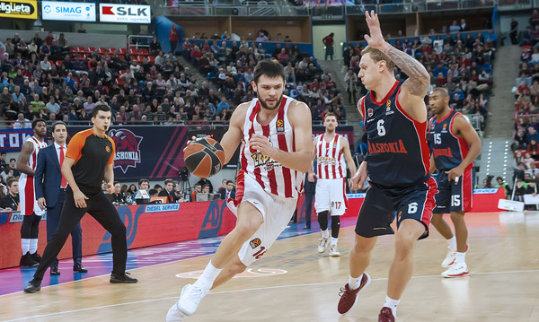 Διασυρμός του Ολυμπιακού στη Βιτόρια!