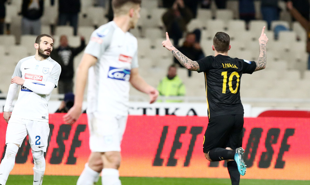 Πανό για τη Μακεδονία στο ΑΕΚ-ΠΑΣ Γιάννινα (photo)