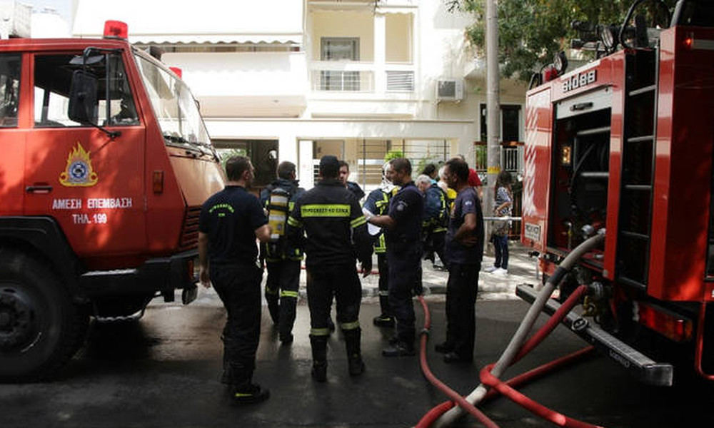 Τραγωδία στην Αθήνα: Νεκρή γυναίκα μετά από φωτιά σε διαμέρισμα