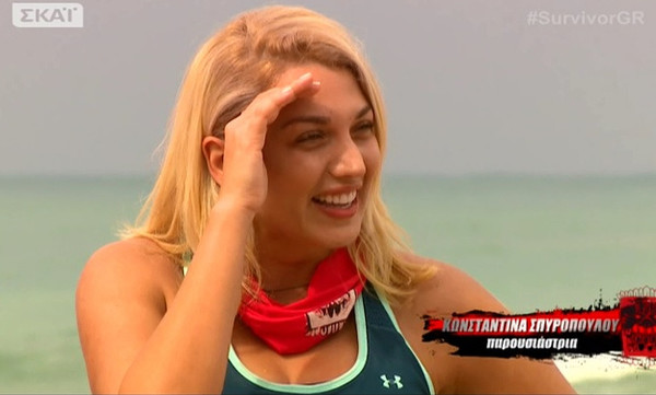 Survivor 2: Είναι γεγονός! Η Σπυροπούλου μπήκε στο παιχνίδι- Το κραγιόν και το βαμμένο νύχι της