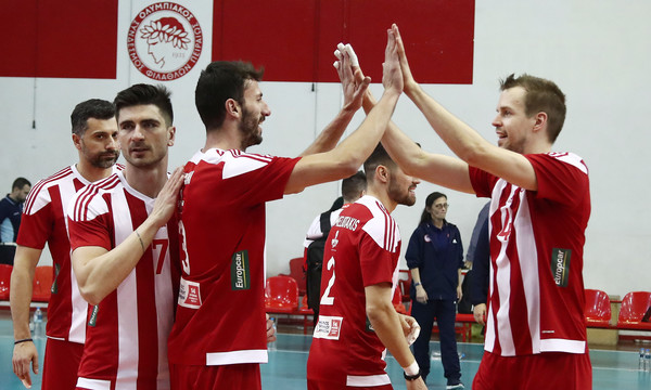 Επίδειξη δύναμης από Ολυμπιακό 