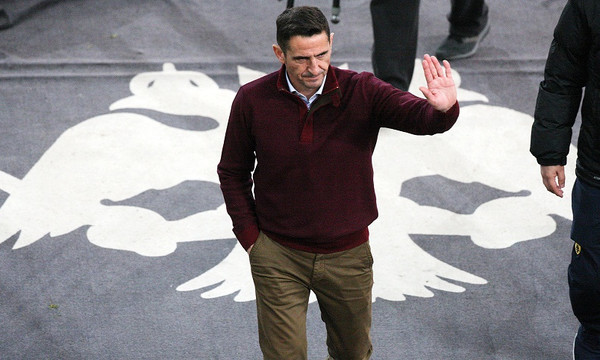 Χιμένεθ: «Δεν είναι φυσιολογικά αυτά που γίνονται»