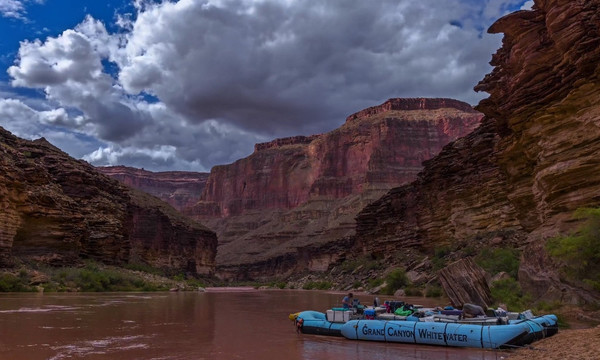 Θα έκανες ποτέ ράφτινγκ στο Grand Canyon;