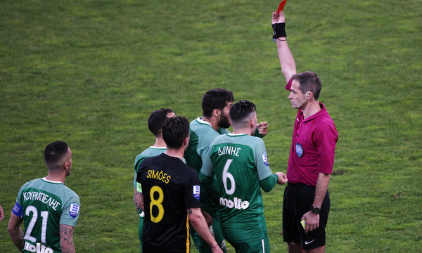 ΑΕΚ-Παναθηναϊκός 3-0: Ο Αραούχο υπέγραψε το ντέρμπι, αλλά... ο Θάνος το «καθάρισε»!