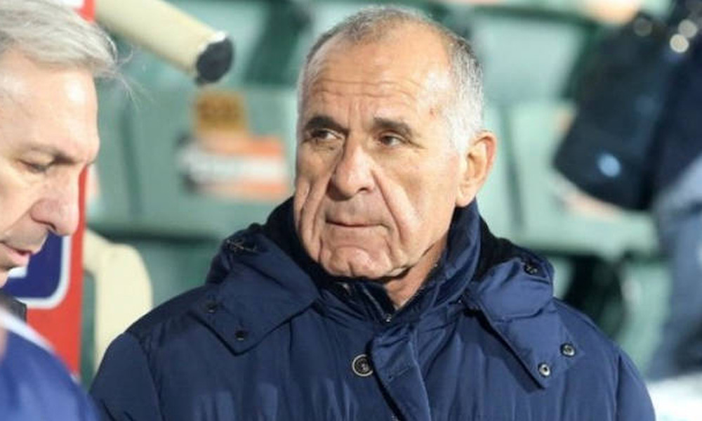 Κωνσταντίνου στους παίκτες: «Πληρωμές ως το τέλος του μήνα»