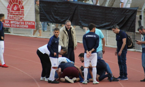 Γ' Εθνική: Επεισόδια στα Σπάτα, ξύλο ανάμεσα σε οπαδούς του Εθνικού και τα ΜΑΤ (photos)