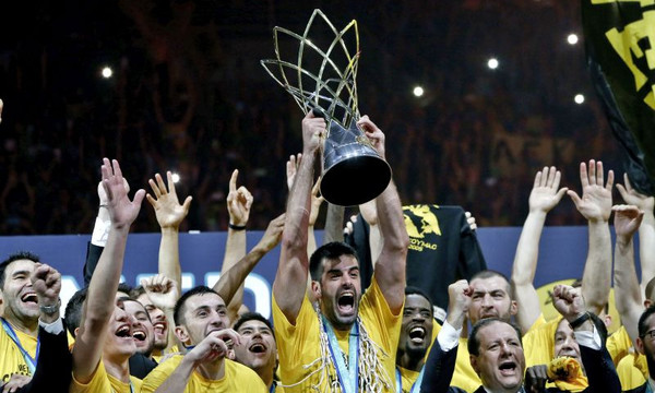 Basketball Champions League: Η απονομή στην ΑΕΚ (videos+photos)