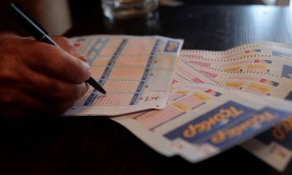 Τζόκερ Κλήρωση: Οι τυχεροί αριθμοί που κερδίζουν 1.100.000 ευρώ