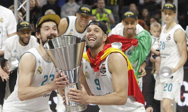 Final Four 2018: Η στιγμή που η Ρεάλ Μαδρίτης σηκώνει την κούπα (video)