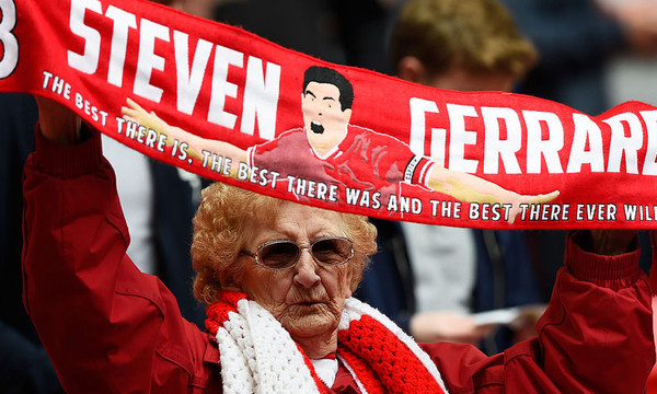 Η απόλυτα δικαιολογημένη θεοποίηση του Steven Gerrard