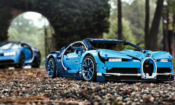 Η Lego Bugatti Chiron δεν είναι για το γκαράζ αλλά για το σαλόνι σου