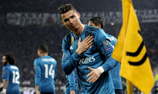 Το «μπαμ» του καλοκαιριού με Ρονάλντο!