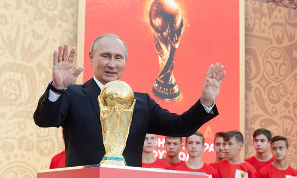 Παγκόσμιο Κύπελλο Ποδοσφαίρου 2018: Ο Πούτιν προσκάλεσε στο Κρεμλίνο την εθνική Ρωσίας 