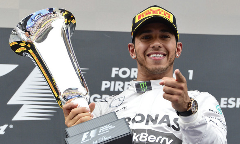 Formula 1: Νέο διετές συμβόλαιο του Χάμιλτον με τη Mercedes 