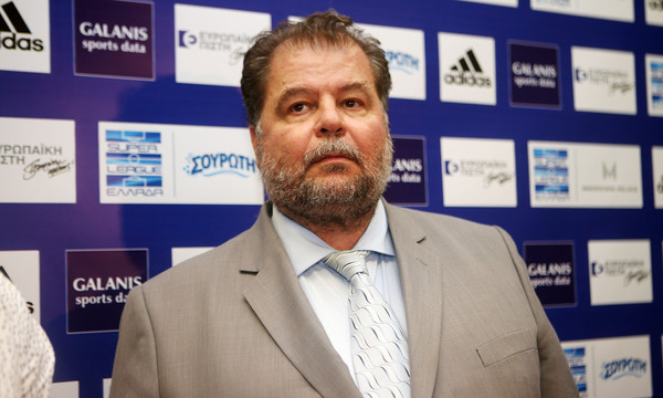 Μπαταγιάννης: «Προσπαθούμε για σέντρα στις 25 Αυγούστου»