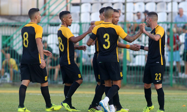 Άρης: Χατ τρικ ο Καπνίδης στο «ξεμούδιασμα» με Αγροτικό Αστέρα