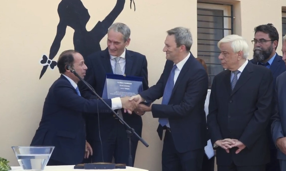 Πώς ο ΟΠΑΠ άλλαξε την εικόνα στα δύο σχολεία σε Ραφήνα και Νέο Βουτζά (video)