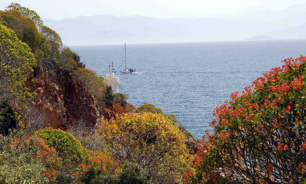 Καιρός για μπάνιο: Με λιακάδα και καλές θερμοκρασίες το Σάββατο (photos)