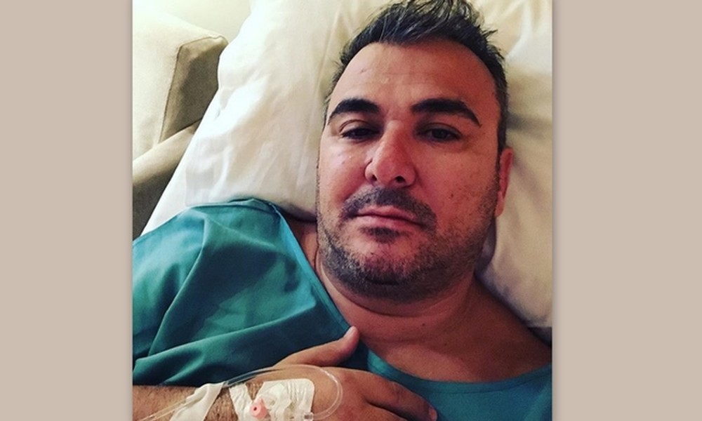 Στο νοσοκομείο ο Αντώνης Ρέμος – Η φωτογραφία στο Instagram