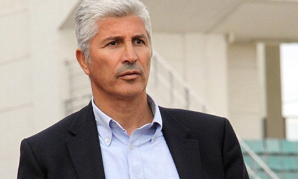 Σκάει «μπαμ»: Η μεγάλη επιστροφή του Στέλιου Μανωλά