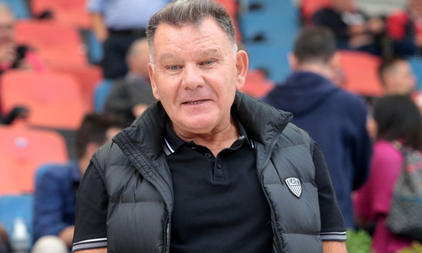 Χαμός στον Ιωνικό: Αποχώρησε ο Κούγιας, «βόμβες» από το site της ΑΕΛ!