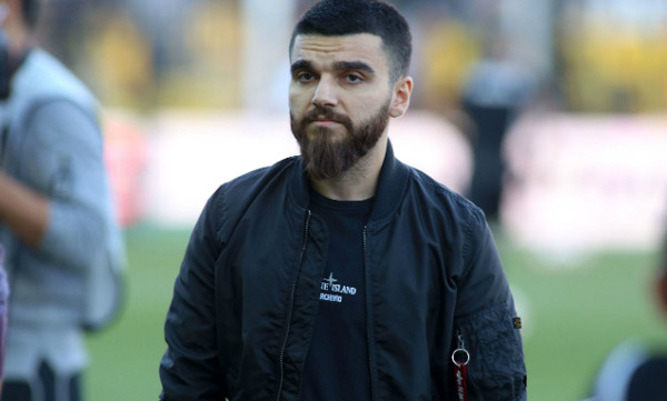 Επικό τρολάρισμα Σαββίδη για VAR με το «Χαλαρά» του Χρήστου Πάζη! (photo)